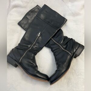 Coach Tall Black Leather Boots Size 7.5